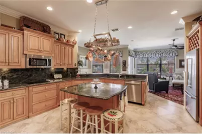 375 Conners Ave, Naples, FL 34108 - Photo 12