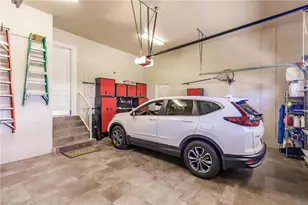 375 Conners Ave, Naples, FL 34108 - Photo 46