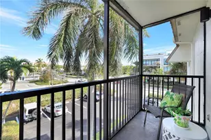 766 Central Ave, Naples, FL 34102 - Photo 16