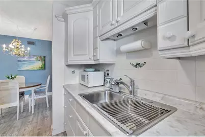 766 Central Ave #303, Naples, FL 34102 - Photo 6