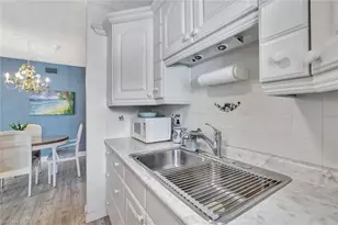 766 Central Ave, Naples, FL 34102 - Photo 6