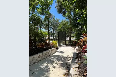 901 Egrets Run #4-102, Naples, FL 34108 - Photo 24