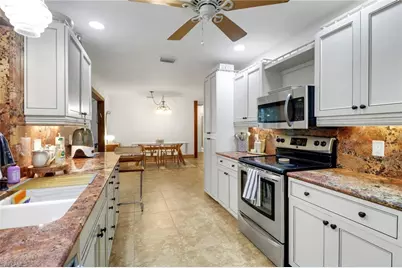 3110 10th Ave SE, Naples, FL 34117 - Photo 16