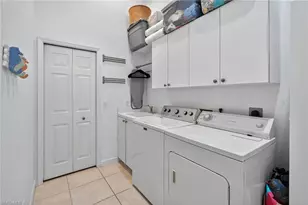 2100 Cascades Dr, Naples, FL 34112 - Photo 12