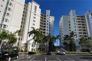 400 Flagship Dr, Naples, FL 34108 - Photo 4