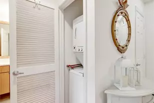 401 Arbor Lake Dr, Naples, FL 34110 - Photo 14