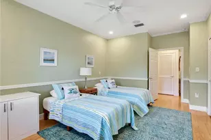 401 Arbor Lake Dr, Naples, FL 34110 - Photo 12