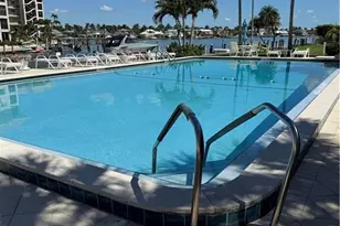 2880 Gulf Shore Blvd N, Naples, FL 34103 - Photo 2