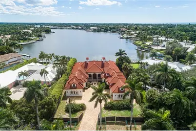 600 Galleon Dr, Naples, FL 34102 - Photo 1