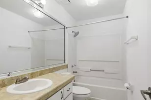 4130 Looking Glass Ln, Naples, FL 34112 - Photo 22