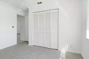 4130 Looking Glass Ln, Naples, FL 34112 - Photo 18