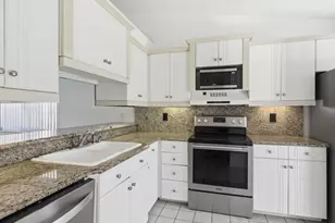 4130 Looking Glass Ln, Naples, FL 34112 - Photo 8