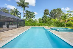 1890 Oakes Blvd, Naples, FL 34119 - Photo 28