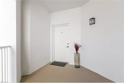 4650 Yacht Harbor Dr #121, Naples, FL 34112 - Photo 4