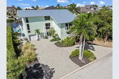 18292 Deep Passage Ln, Fort Myers Beach, FL 33931 - Photo 46