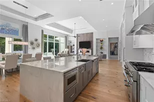 720 Orchid Dr, Naples, FL 34102 - Photo 20