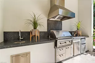 720 Orchid Dr, Naples, FL 34102 - Photo 42