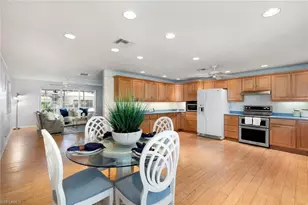 1290 10th Ave N, Naples, FL 34102 - Photo 4