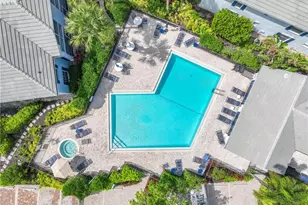 7050 Barrington Cir, Naples, FL 34108 - Photo 34