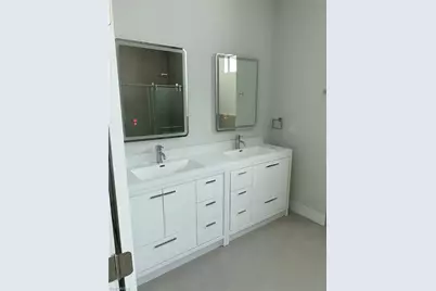 706 W 10th St, Lehigh Acres, FL 33972 - Photo 12