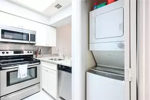 3323 Olympic Dr, Naples, FL 34105 - Photo 6