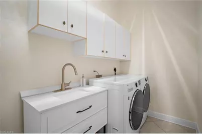 5024 SW 8th Pl, Cape Coral, FL 33914 - Photo 44