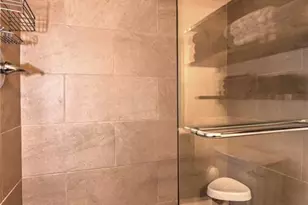 8740 Lueck Ln, Fort Myers, FL 33919 - Photo 12