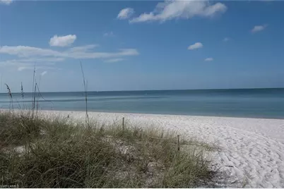 5037 Starfish Ave, Naples, FL 34103 - Photo 10