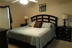 600 Neapolitan Way, Naples, FL 34103 - Photo 4