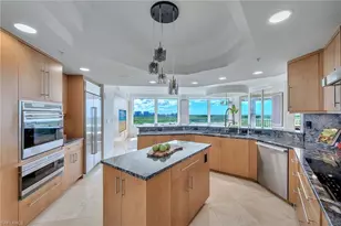 425 Dockside Dr, Naples, FL 34110 - Photo 18