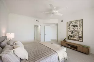 425 Dockside Dr, Naples, FL 34110 - Photo 36