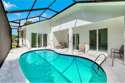 2515 Royal Palm Ct, Naples, FL 34103 - Photo 26