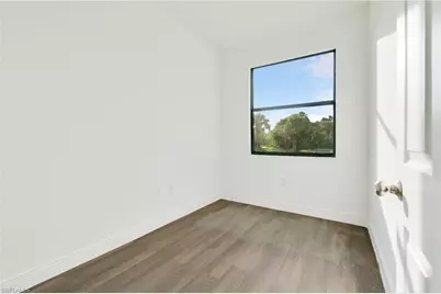 386 Palencia Ave, Lehigh Acres, FL 33974 - Photo 14