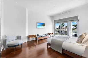 260 Channel Dr, Naples, FL 34108 - Photo 26