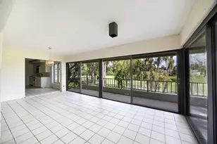 103 Clubhouse Ln, Naples, FL 34105 - Photo 4