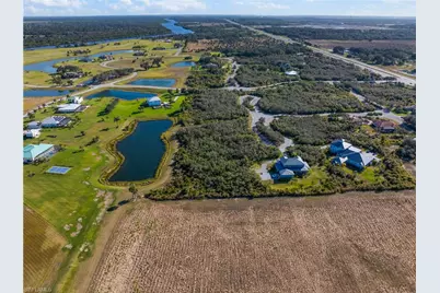 22921 Florida Rosemary Ln, Alva, FL 33920 - Photo 12