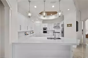 447 Egret Ave, Naples, FL 34108 - Photo 16