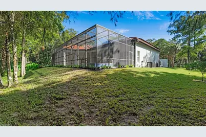 111 17th St NW, Naples, FL 34120 - Photo 40