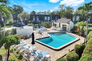 1672 Spoonbill Ln, Naples, FL 34105 - Photo 32