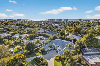 1675 Murex Ln, Naples, FL 34102 - Photo 34