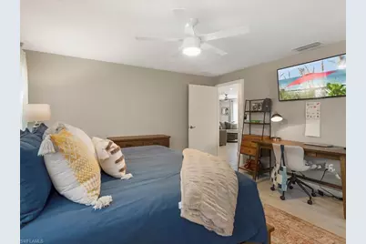 4821 Molokai Dr, Naples, FL 34112 - Photo 16
