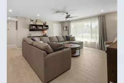 4821 Molokai Dr, Naples, FL 34112 - Photo 4