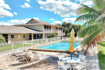 2000 Alamanda Dr #104, Naples, FL 34102 - Photo 14