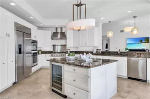 9235 Gulf Shore Dr, Naples, FL 34108 - Photo 6