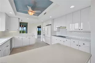 425 Cove Tower Dr, Naples, FL 34110 - Photo 18