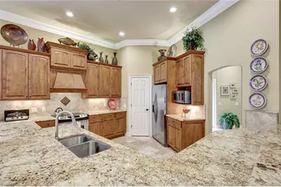 3352 Montara Dr, Bonita Springs, FL 34134 - Photo 14