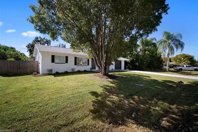 13021 5th St, Fort Myers, FL 33905 - Photo 12