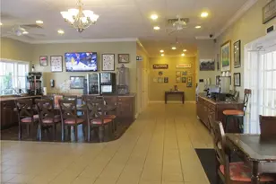 2555 9th St N, Naples, FL 34103 - Photo 14