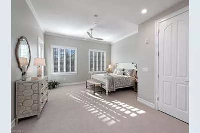 627 6th Ave S #B-302, Naples, FL 34102 - Photo 6