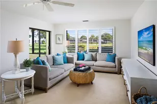 301 Courtside Dr, Naples, FL 34105 - Photo 2